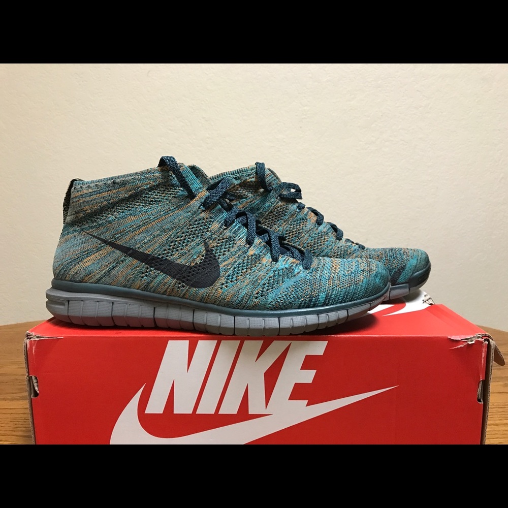 NIKE FLYKNIT CHUKKA SZ 13 MINERAL TEAL OBSIDIAN